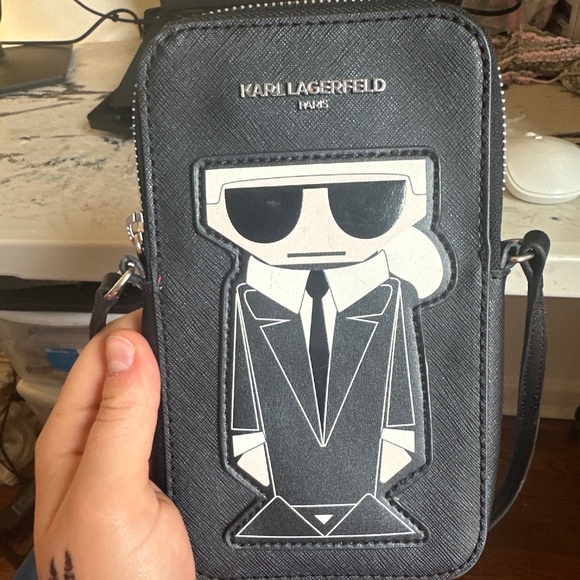 Karl Lagerfeld Handbags - Karl Lagerfeld Crossbody Black Bag